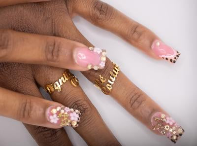 Dignité Couturé Rings-Gold