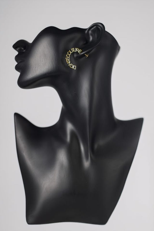 Regal Radiance Earrings- Dignité Couturé