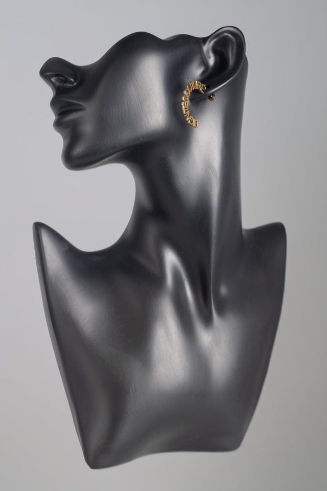 Regal Radiance Earrings- Dignité Couturé